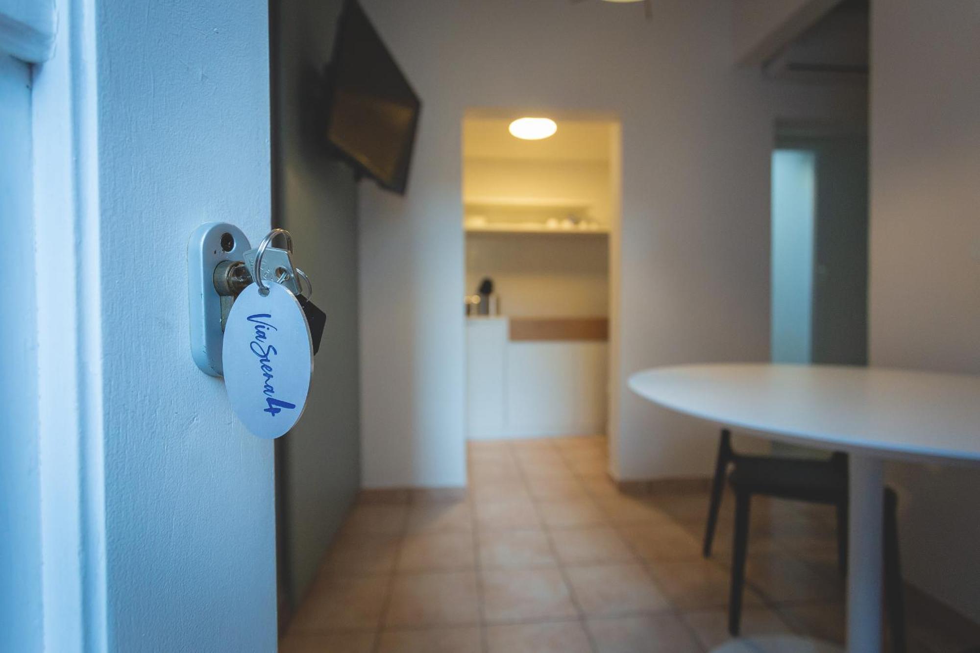 Via Siena 4 - Suites & Rooms 切齐纳的码头 外观 照片