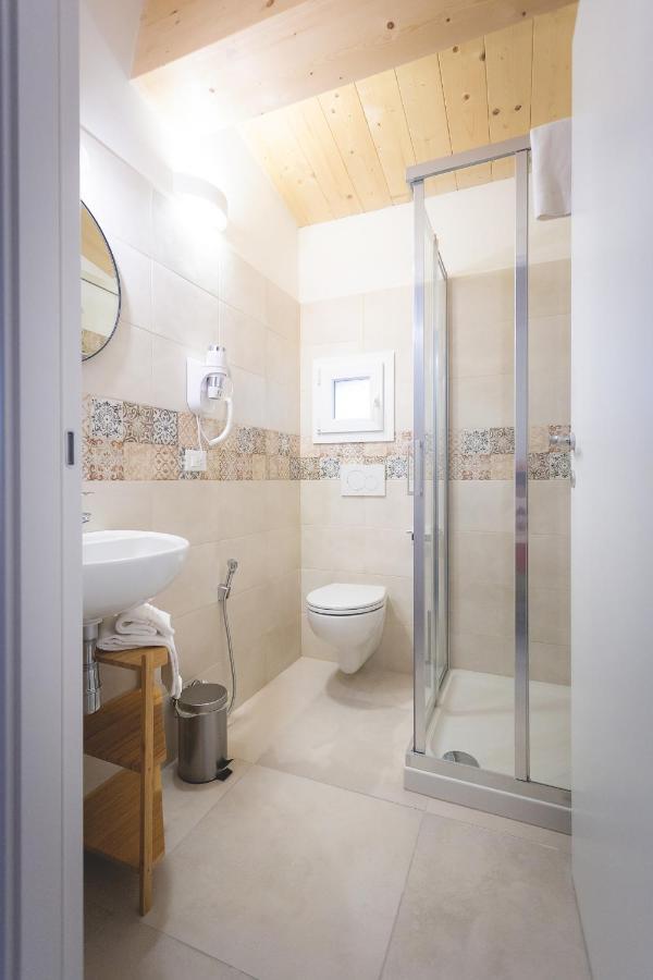 Via Siena 4 - Suites & Rooms 切齐纳的码头 外观 照片