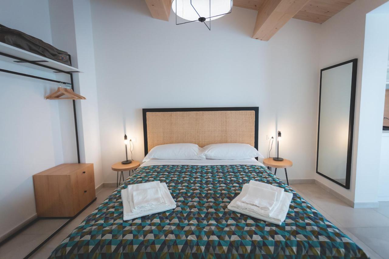 Via Siena 4 - Suites & Rooms 切齐纳的码头 外观 照片