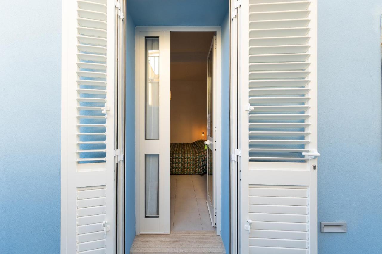 Via Siena 4 - Suites & Rooms 切齐纳的码头 外观 照片